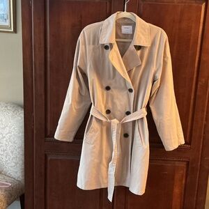 Old Navy Tan Trench Coat with Belt